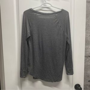 American Eagle Long Sleeve